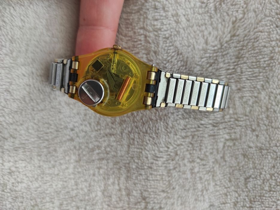 Годинник Swatch made in USA  AG 1993 стан відмінний