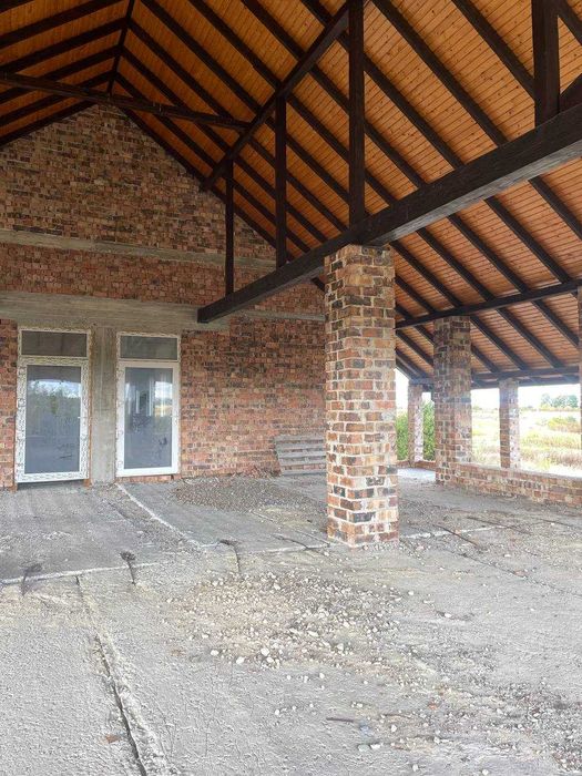 Терміновий продаж комерційного приміщення в с.Павлівка вул.Шевченка