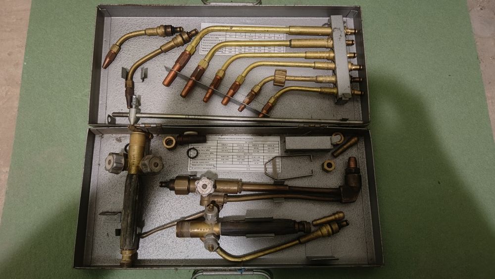 Palnik uniwersalny PU-242A