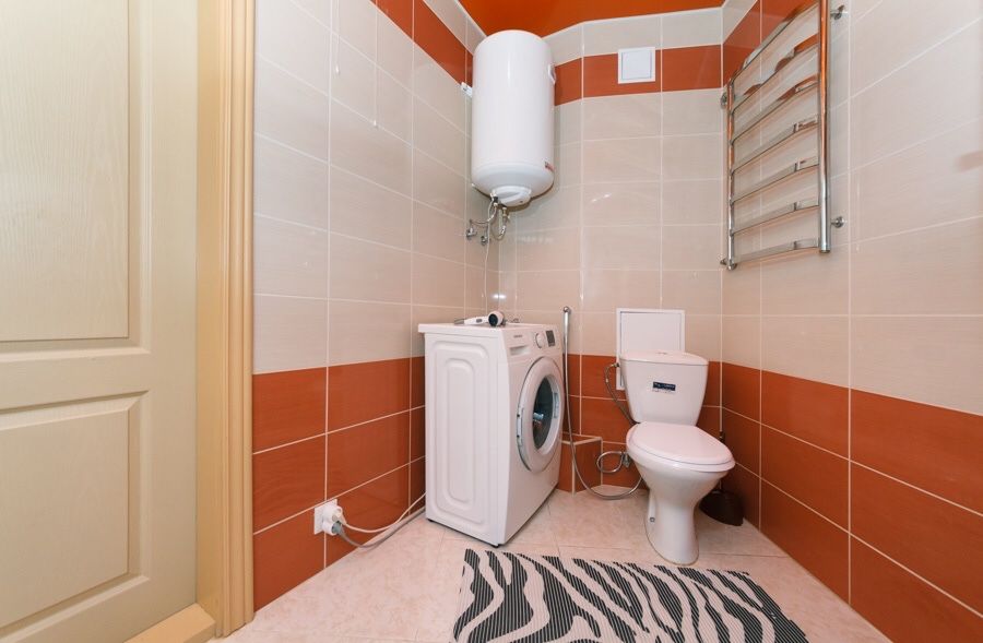 Посуточно.2комнатная.С видом на Днепр.Патриотика.Позняки-Осокорки.-12-555.biz.ua