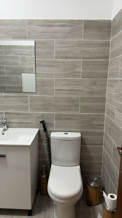 Quarto DE SOLTEIRO para arrendar nas Paivas / Amora perto do pingo doce e jardim das paivas.