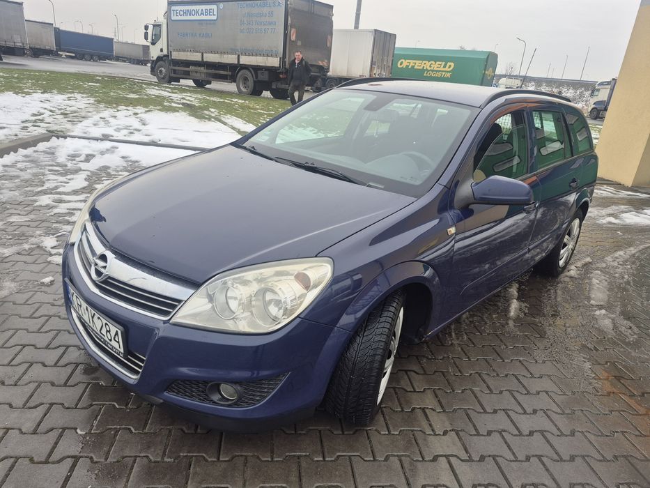 Opel Astra h 1,7cdi oplaty do 01.27