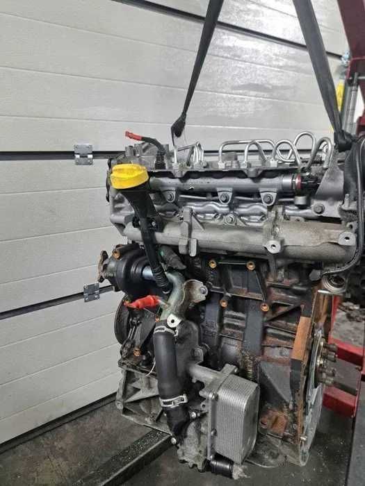 Двигатель 2.0 dCi RENAULT Nissan M9R Кашкай Трафик Лагуна