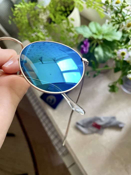 Солнцезащитные очки Ray Ban