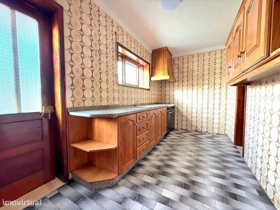 Moradia T3 c/ garagem próxima do Centro de Ovar