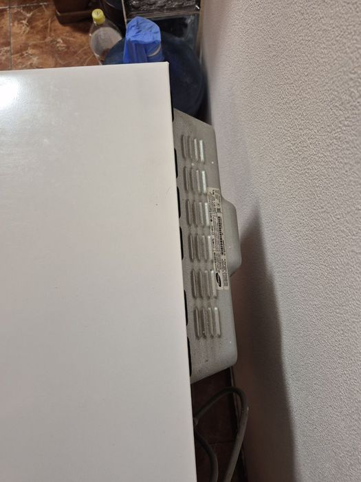 Мікрохвильова піч Самсунг на запчастини