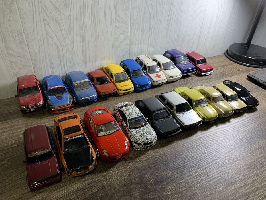 Продам моделі ваз, bmw, nissan, lexus, mazda,