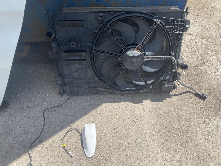 Розбір Пежо 308 Т9