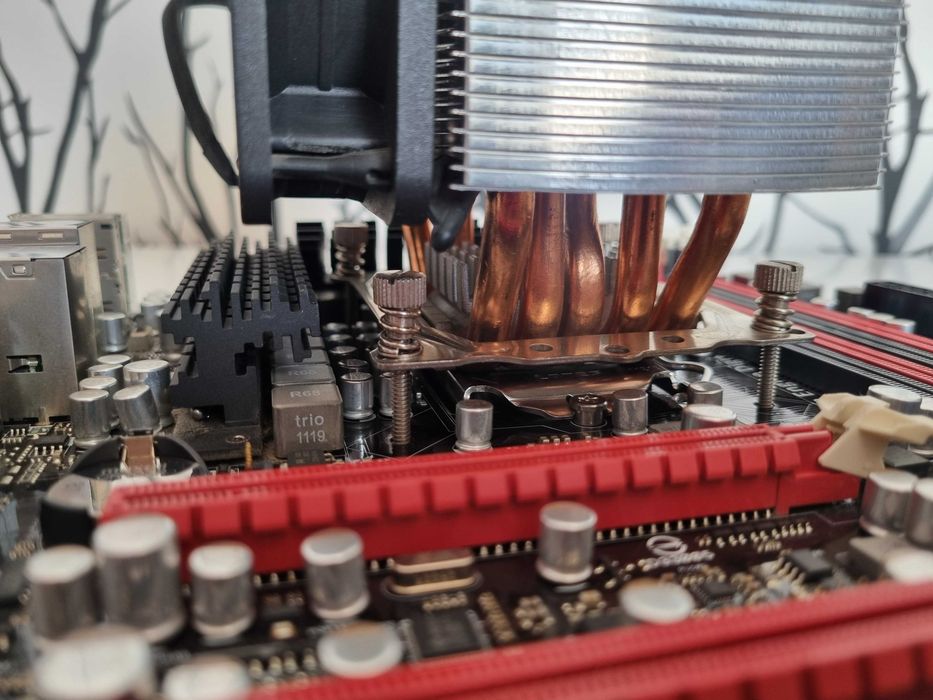 Asus Maximus IV Gene-Z + Intel i7 2600k + chłodz. SilentiumPC Fortis