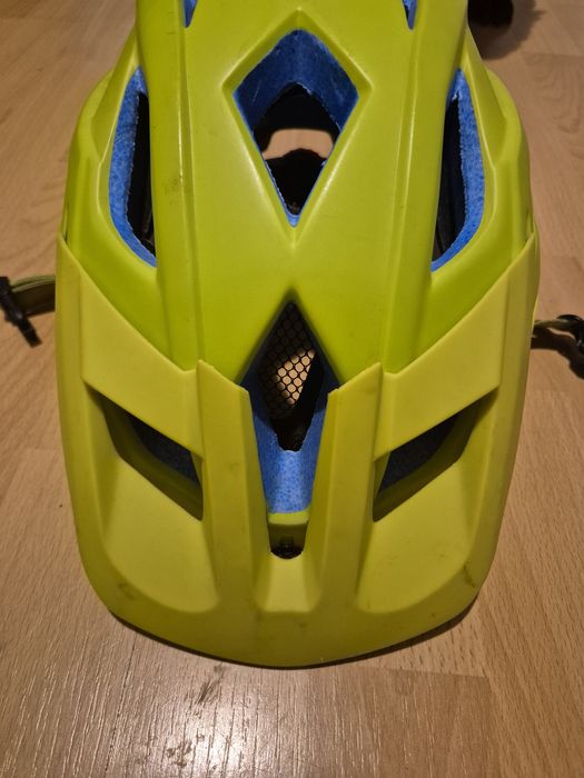 Kask rowerowy limonowy IQ rozm. L
