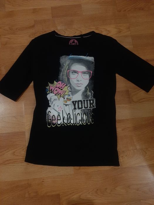 Кофточка на дівчинку 146-152