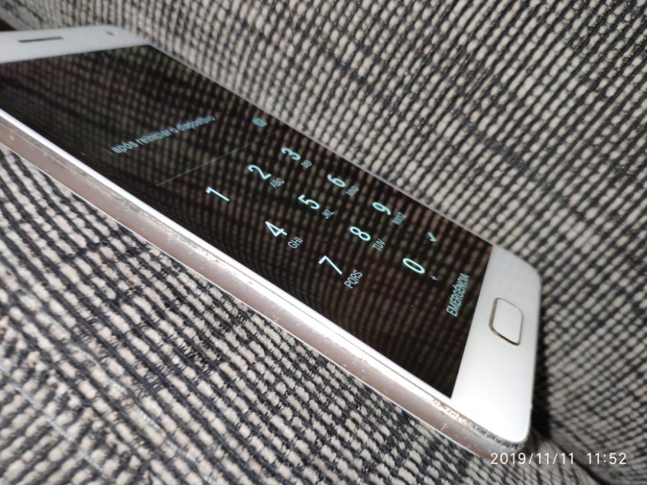 Telemovel Lenovo ZUK Z2 PRO SD820 6GB RAM/128GB Memoria