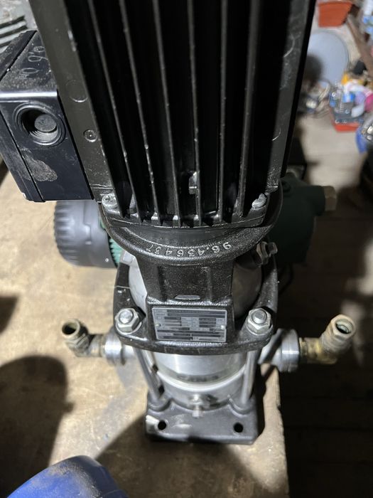 Продам насос Grundfos CRN 3-8
