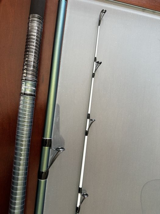 Vendo cana de pesca da cinnetic