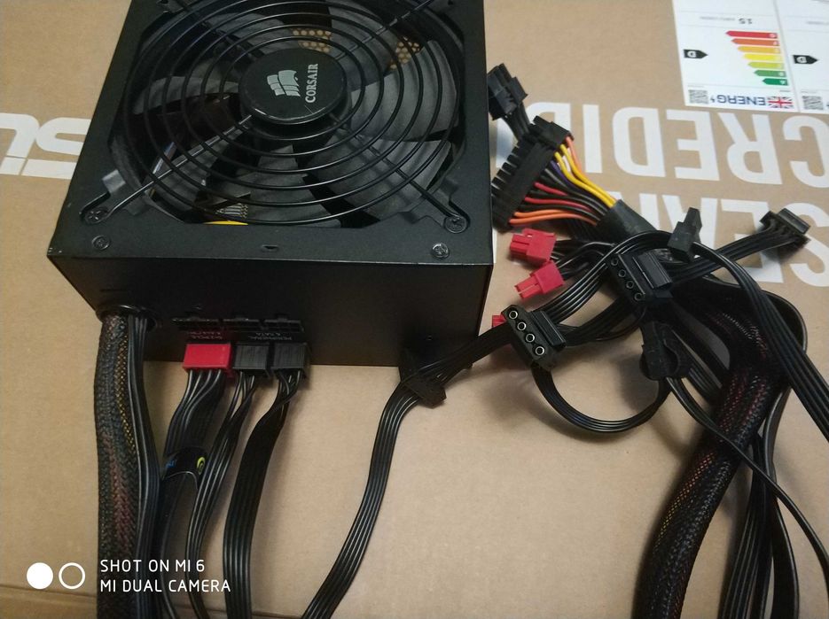 Блок Питания Corsair CX750M (нерабочий)