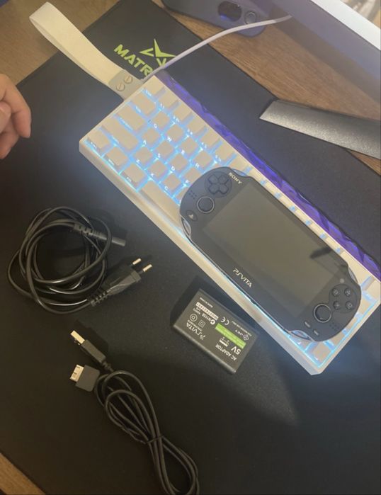 Psvita OLED pch1004