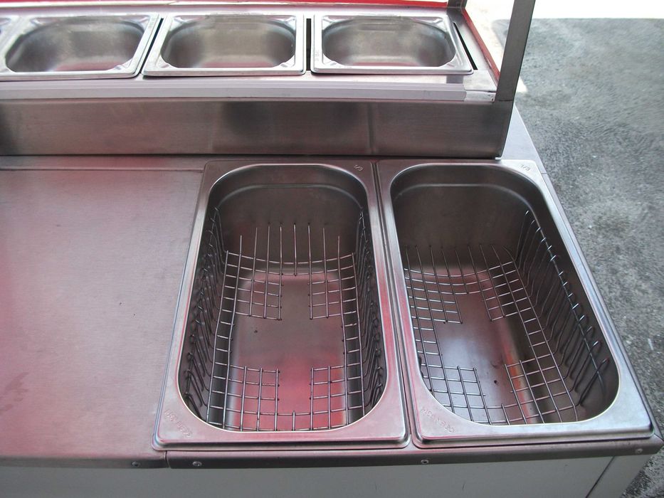 Carrinho de HOT DOGS