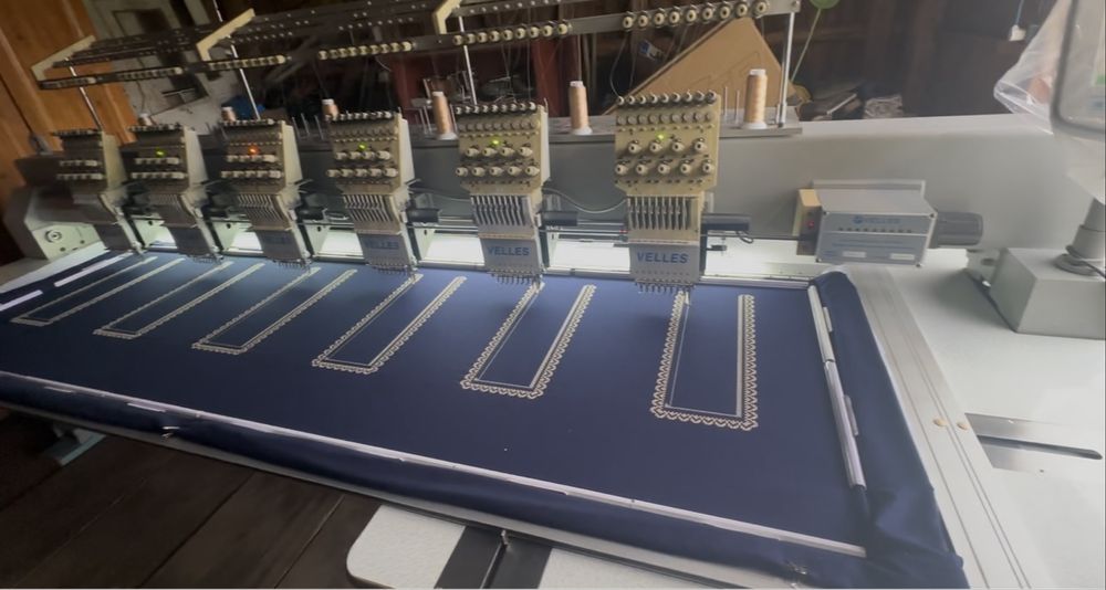 Вишивальна машинка VELLES