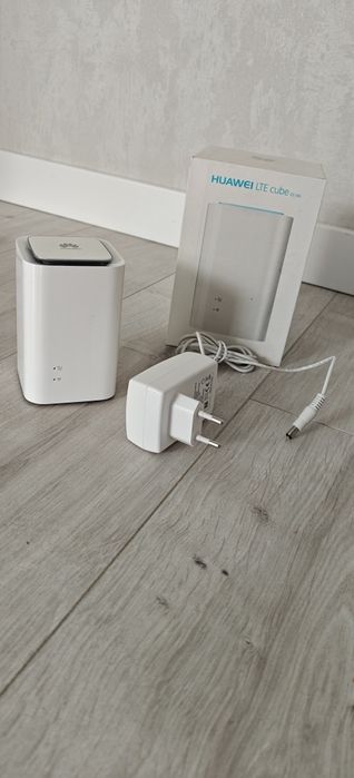 Wi-Fi роутер 3G 4G LTE модем Huawei E5180s-22