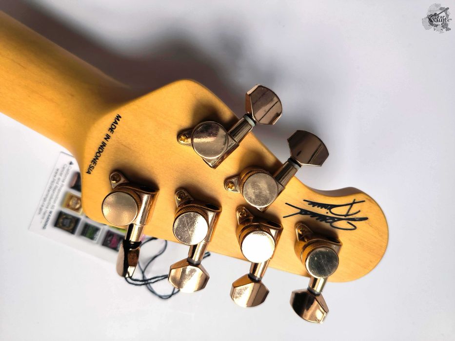 УЦІНКА Новий Sterling by Music Man Jared Dines Signature '2024