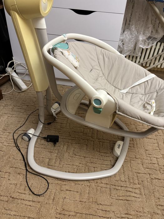 Гойдалка  електро Joie 2в1