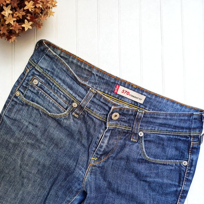 Levi's 570® klasyczne jeansy damskie Bootcut vintage kultowe spodnie j