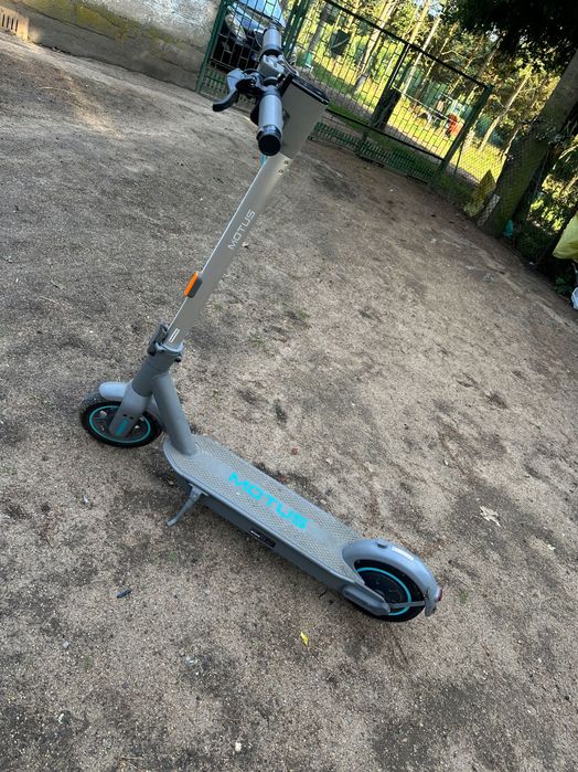 Hulajnoga elektryczna motus scotty 10