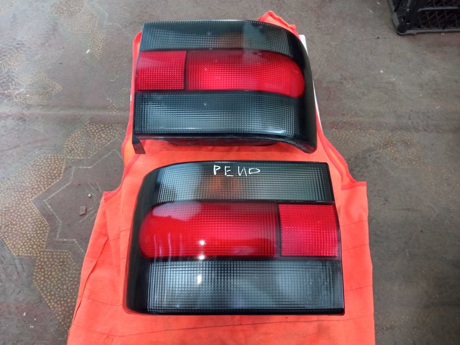 Фара фонарь задній стоп Renault 19 92-97 Рестайл 7700815979 7700815980