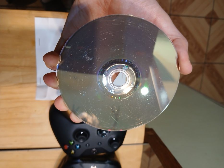 Xbox One 1708 pad + gra Zoo Tycoon
