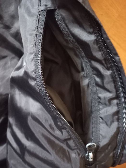 Чоловіча жилетка пуховик James Boag XXL р.
Розмір М.