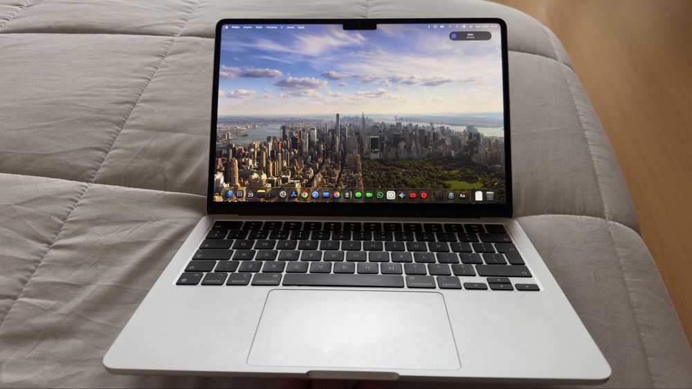 MacBook Air M2 | 512GB SSD | Estado Irretocável