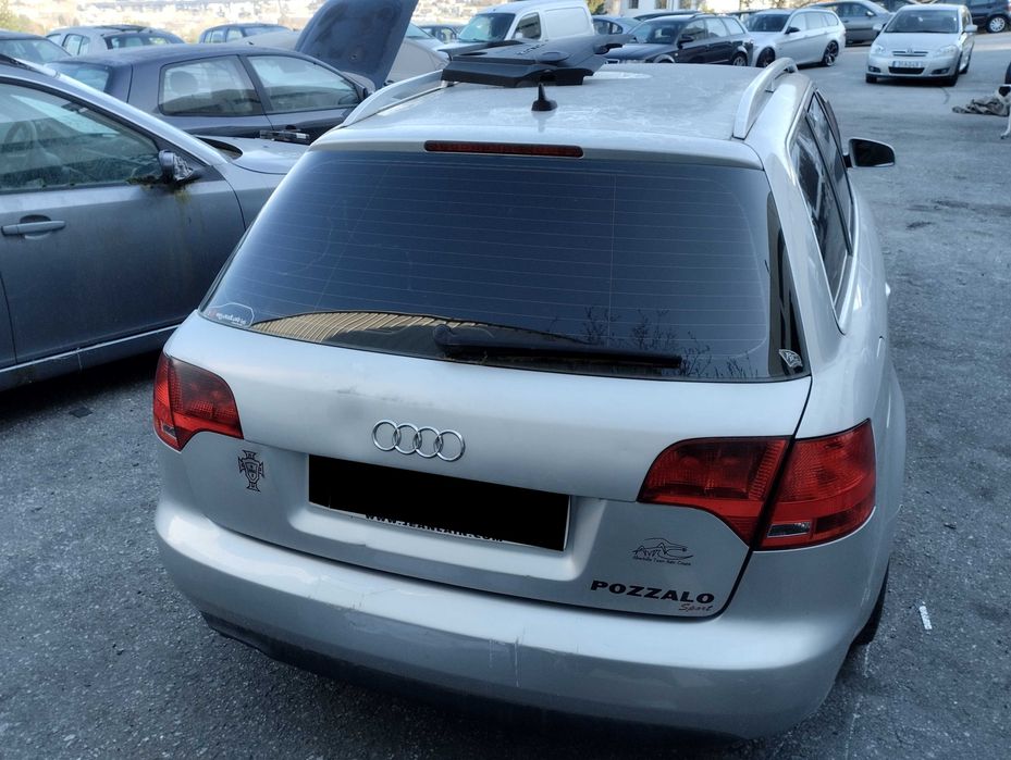 Audi A4 Avant B7 2.0 TDI Só Para Peças