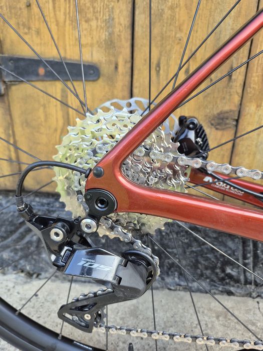 Велосипед шосейний Giant Defy endurance 2025p.