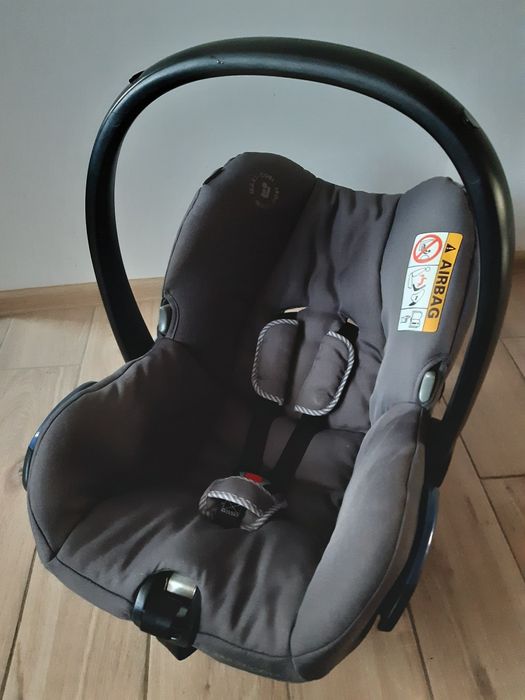 Fotelik Maxi Cosi łupina