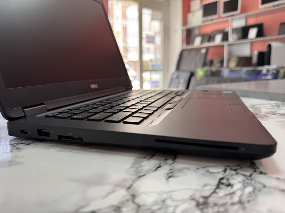 Ноутбук Dell Latitude 5480 /i5-7300U/8Gb/SSD/FullHd/ Windows 11 Pro