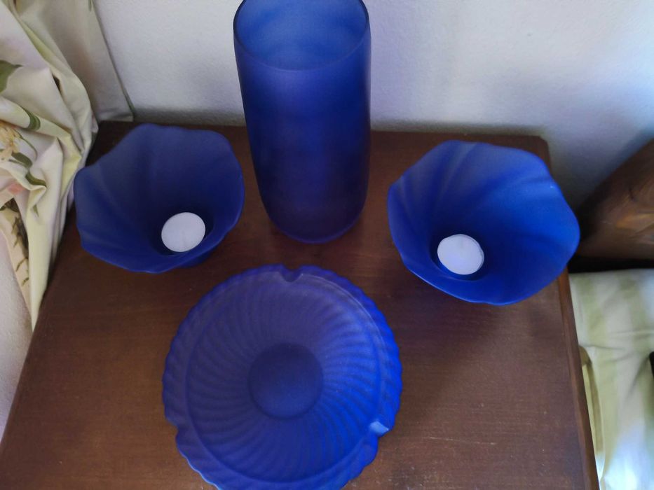 Conjunto Decorativo 4 Peças Vidro Fosco Azul Cobalto - Impecável