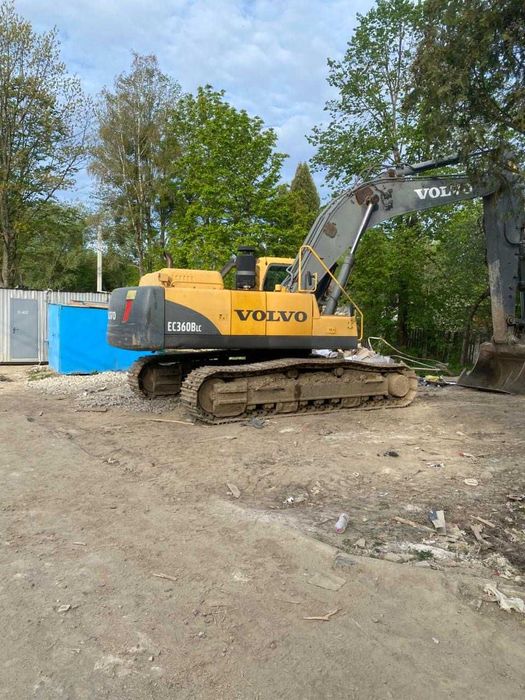 Гусеничний екскаватор Volvo EC360B LC.