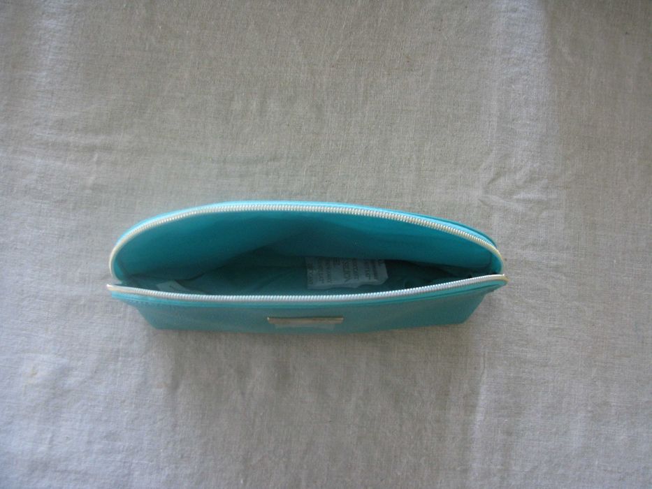 Kosmetyczka Mary Kay mała 13x22x5 nowa