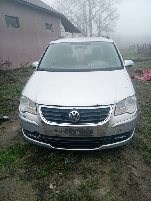 Vw Touran 2.0tdi lift przód la7w maska zderzak lampy przód pas przedni