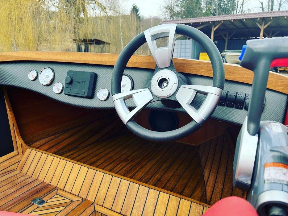 Катер KS-550 La Perla PP Stella Mare