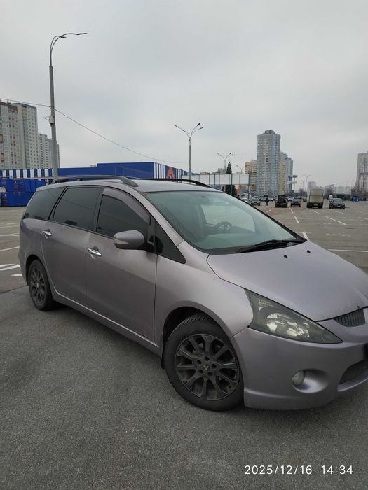 Mitsubishi Grandis 2006 Автомат