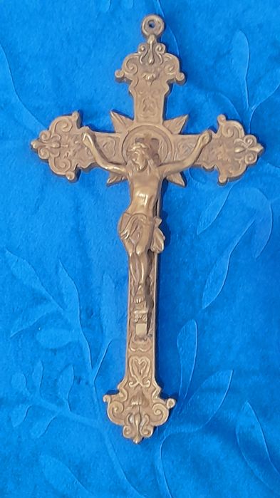 Cruz Vintage de parede com Jesus Cristo