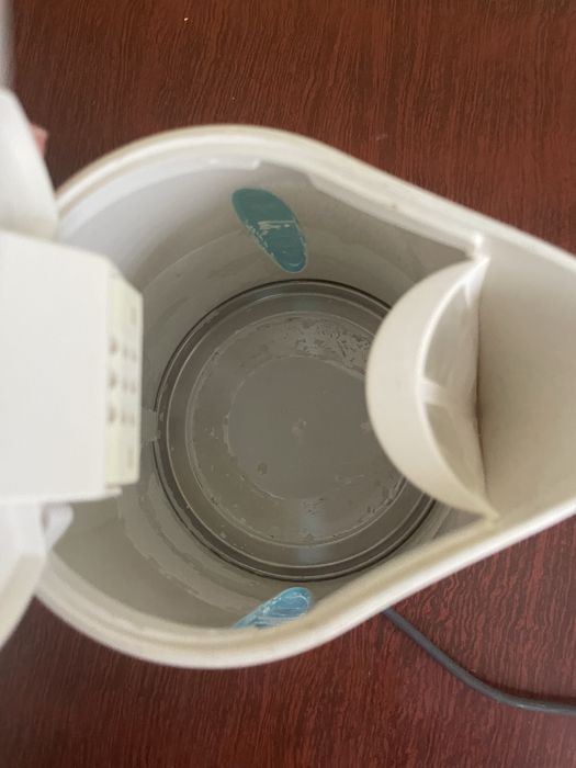 Електрочайник Braun