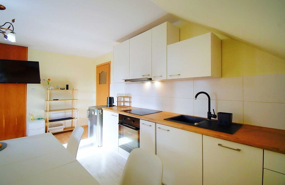 Wynajmę kawalerkę - 37 m² - Kołobrzeg - Widok 3