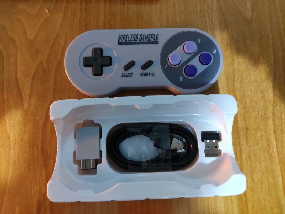 Gamepad bezprzewodowy do gier SNES NES MR1809WL  2.4 GHz
