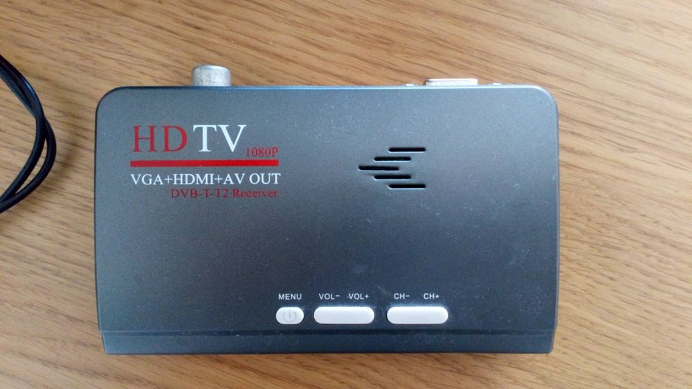HDTV - monitor de PC Samsung e transformador para TV423862218743490561