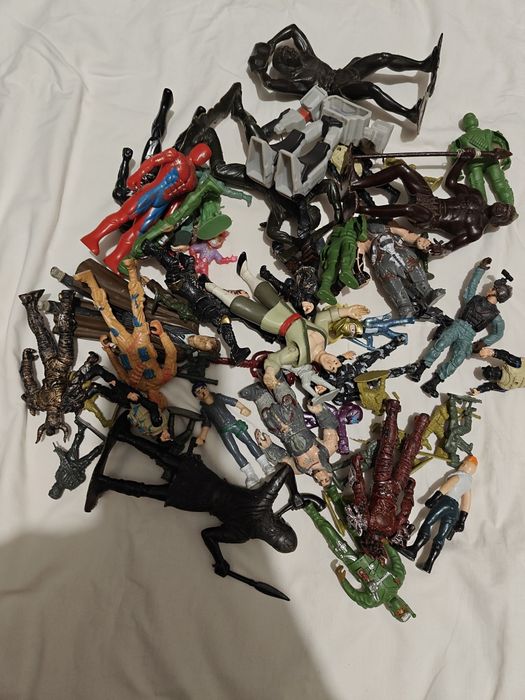 Солдатики человечки разные