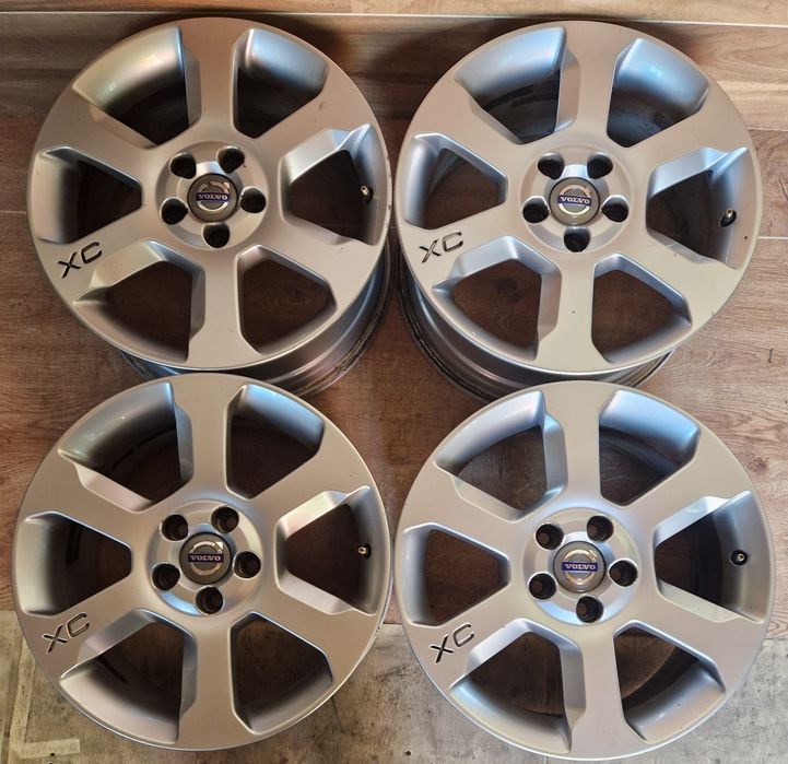 Volvo R17 5x108 ET55 7.5J DIA63.4 S60 V70 XC60 XC90