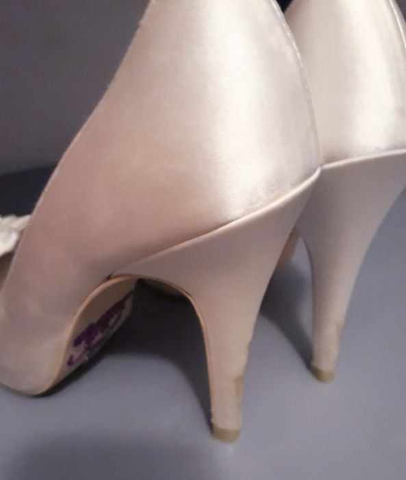 Sapatos noiva Menbur 35