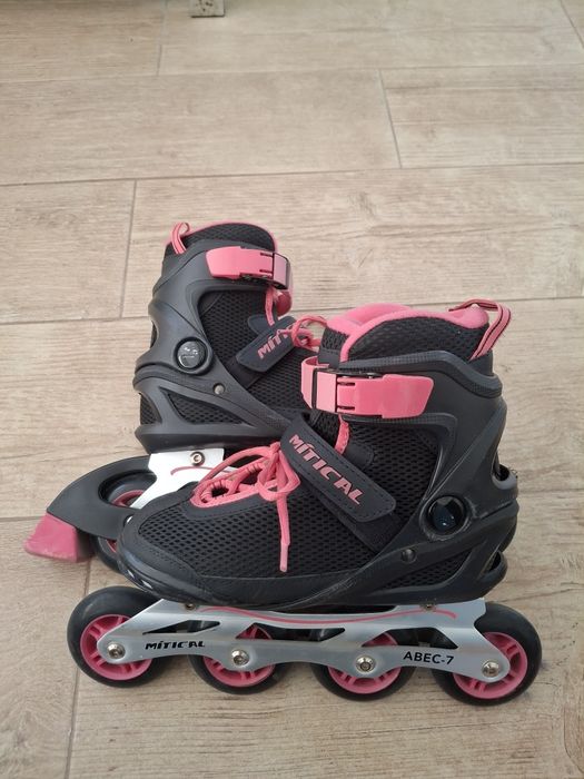 Patins Mítical - Preto e rosa